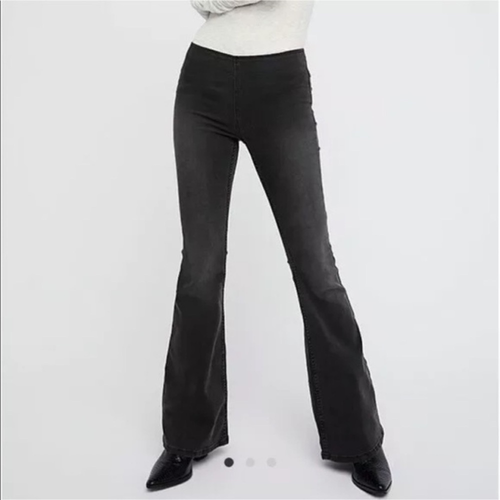 Free People Penny Pull-on Flare Jeans